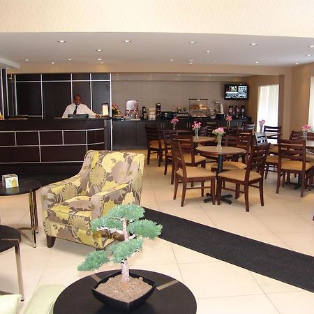 Comfort Inn East Scarborough トロント レストラン 写真