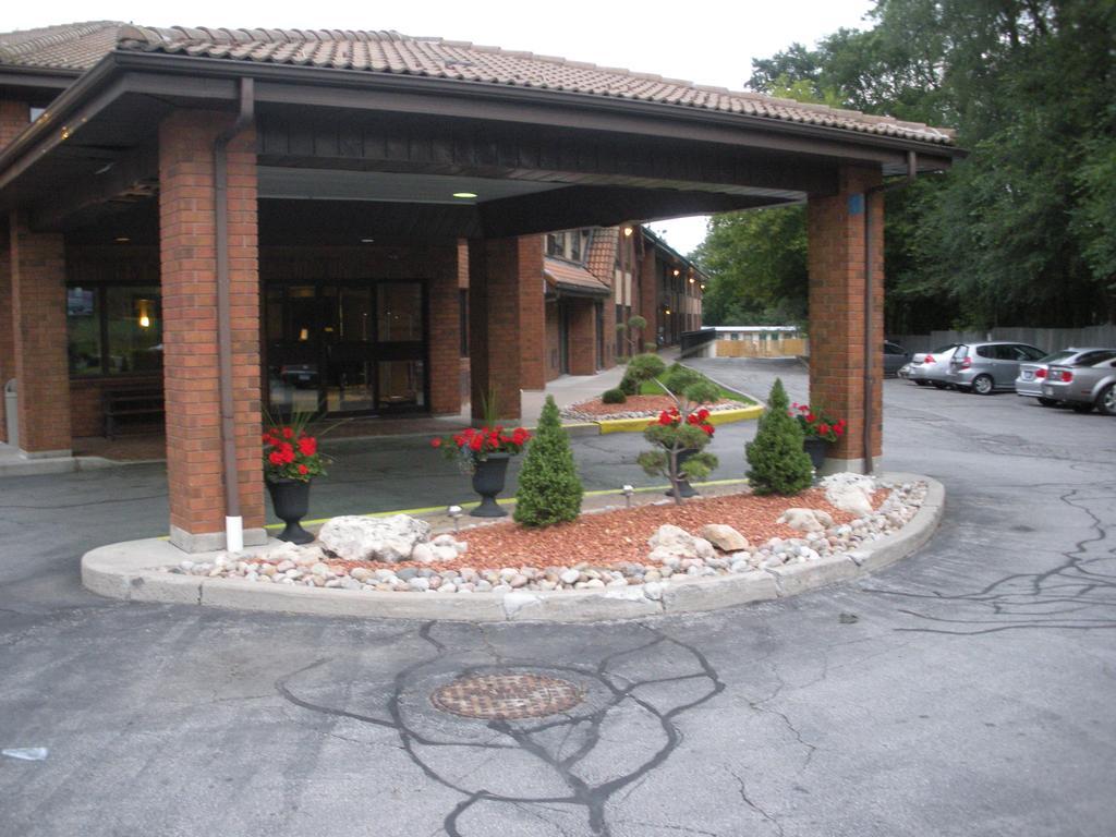 Comfort Inn East Scarborough トロント エクステリア 写真