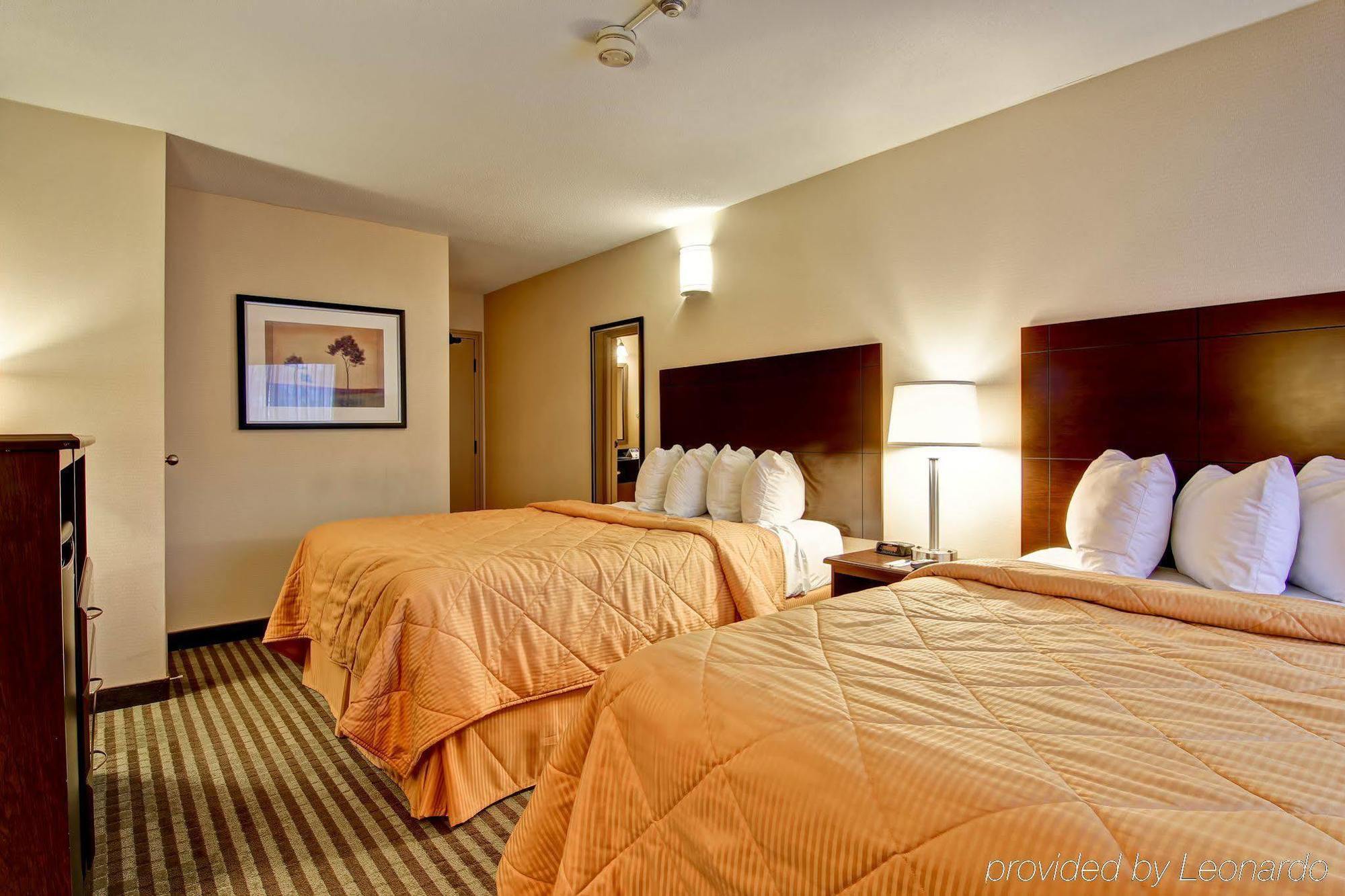 Comfort Inn East Scarborough トロント エクステリア 写真
