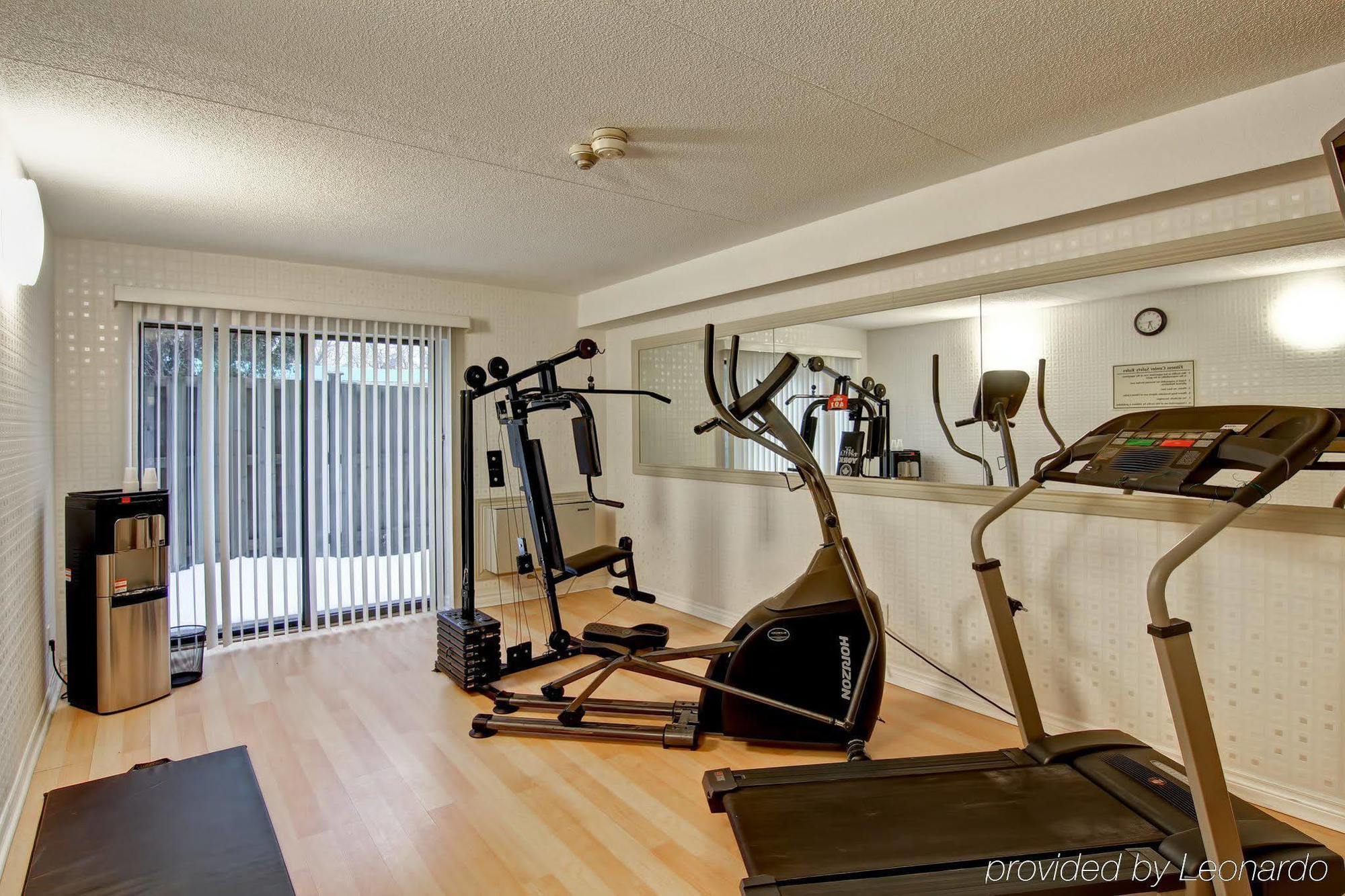 Comfort Inn East Scarborough トロント エクステリア 写真